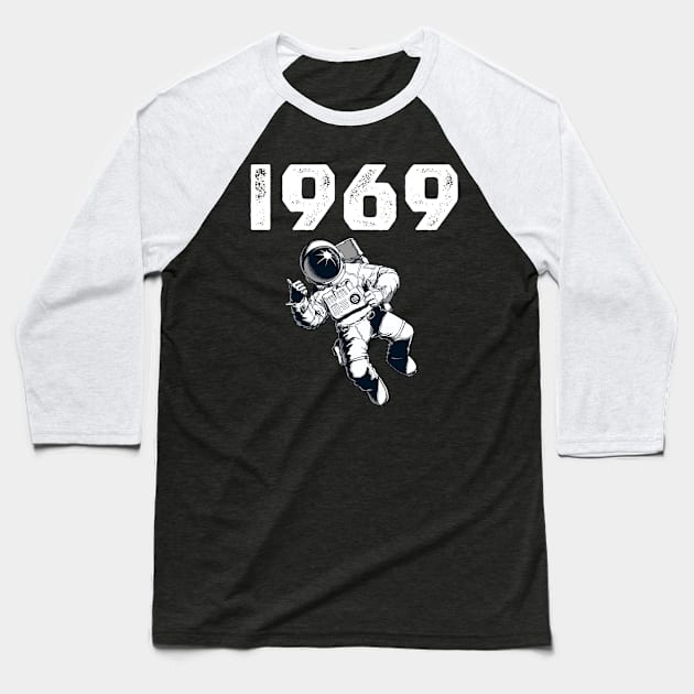 Apollo 11 Landing 51st Anniversary Man on the Moon - 1969 2020 DREAMS COME TRUE Baseball T-Shirt by Printofi.com